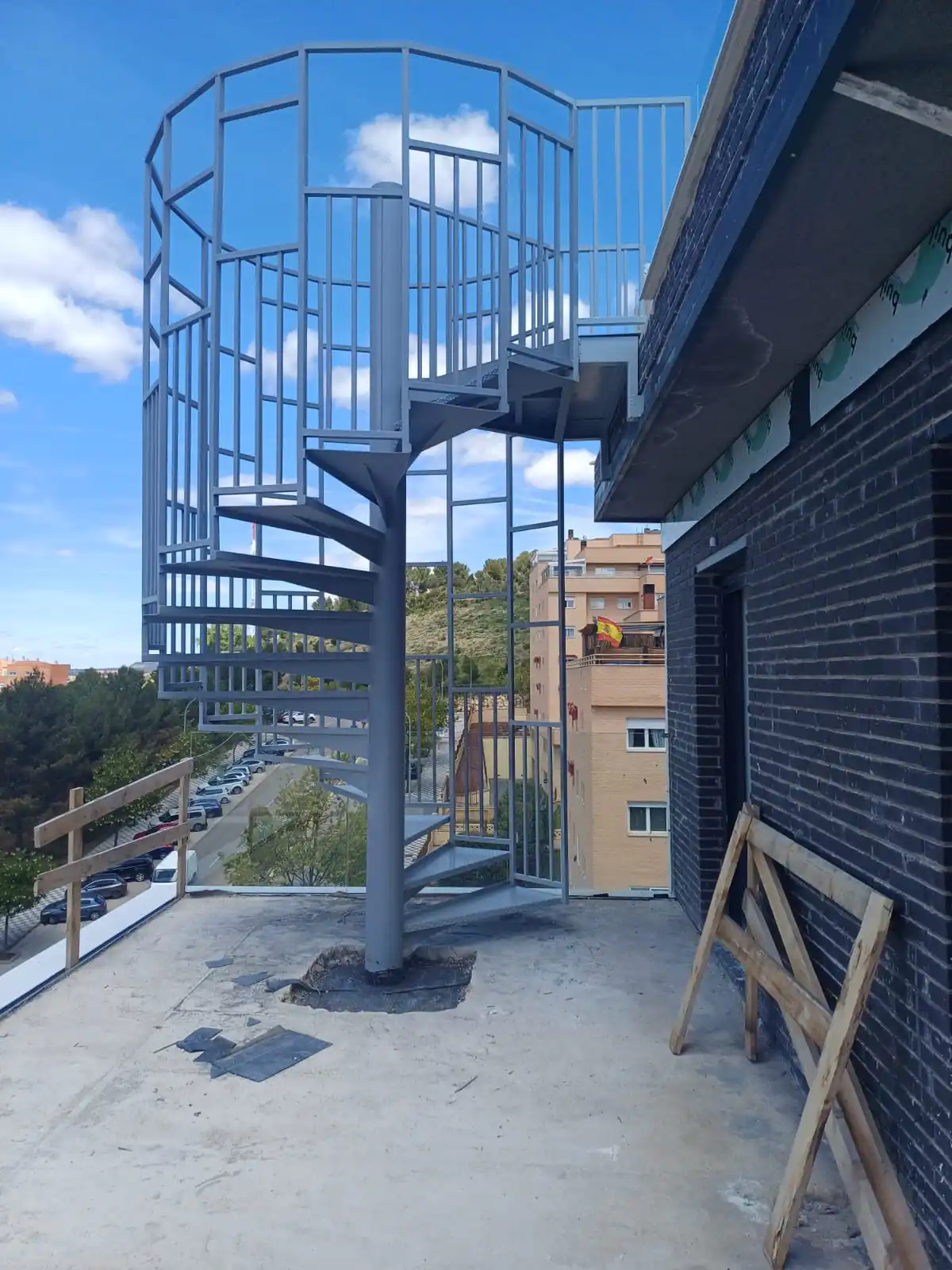 escalera caracol grandes dimensiones